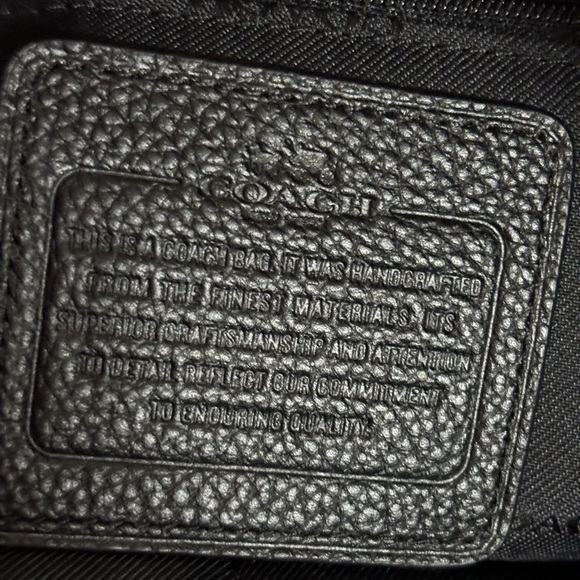 Coach Handbag new with tags - Picture 3 of 9